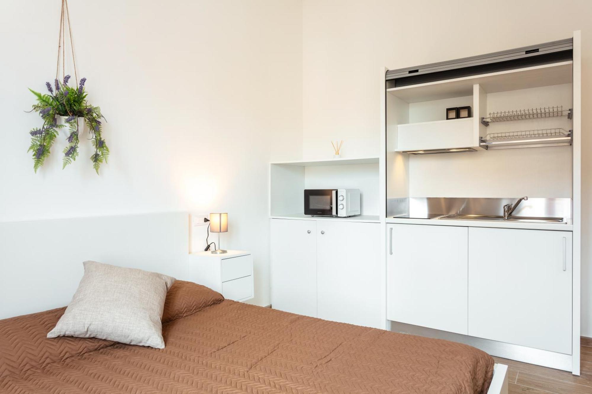 Lena'S Rooms Olbia Buitenkant foto